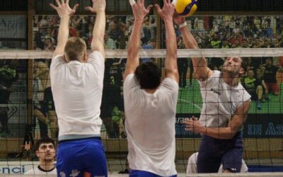 Volley serie B maschile girone A, per la Canottieri Ongina ottimo test contro il Gabbiano Mantova (2-3)