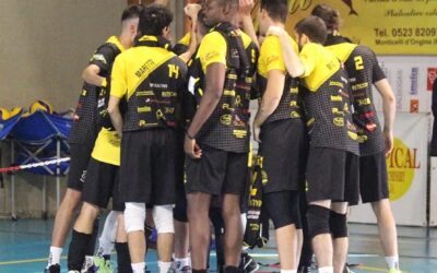 Volley serie B maschile girone D, la Canottieri Ongina dal cuore d’oro inizia con un punto