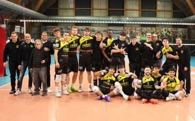 Volley serie B maschile girone C, la Canottieri Ongina vince il braccio di ferro contro Grassobbio (3-2)