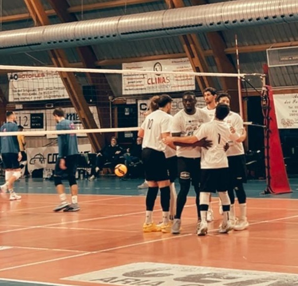 Volley serie B maschile girone B, buon test per la Canottieri Ongina contro la Pallavolo Cremonese (3-1)