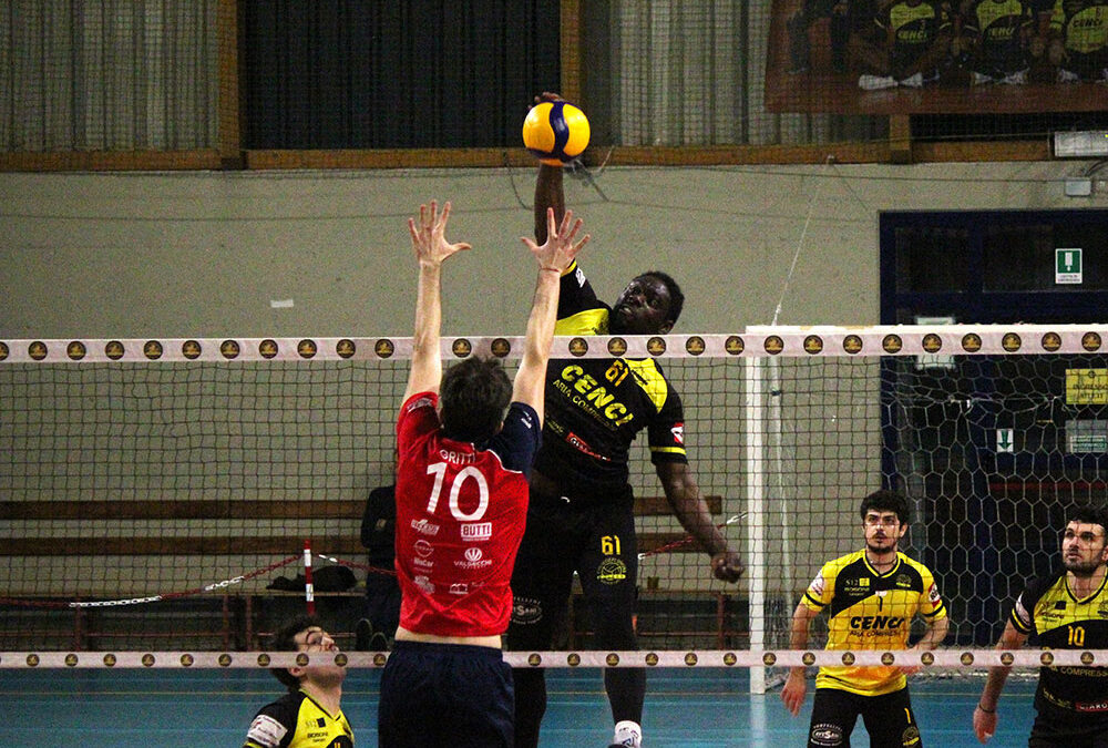 Volley serie B maschile girone B, la Canottieri Ongina cede al tie break contro Cisano (2-3)
