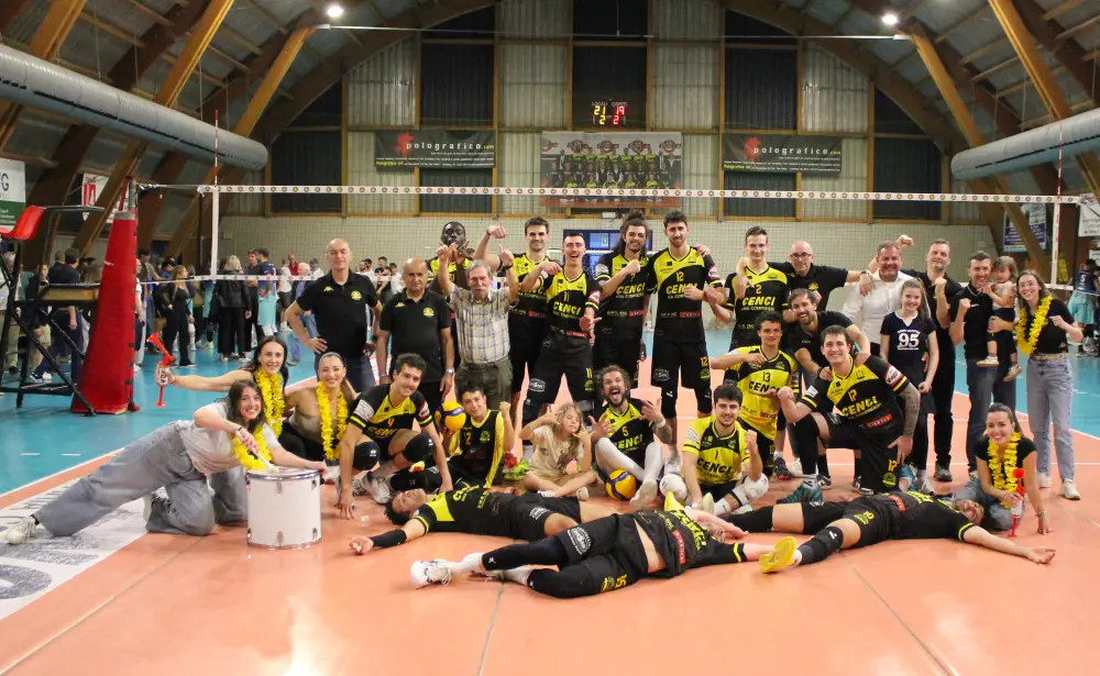 Volley serie B maschile girone B, il derby del Po si tinge di giallonero: la Canottieri Ongina la spunta su Cremona (3-2)